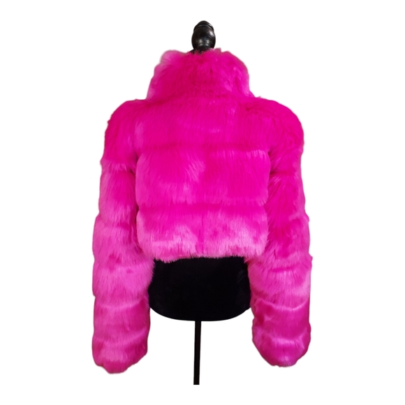 NWT Lanshifie Vibrant Pink Faux Fur Coat - Picture 3 of 7
